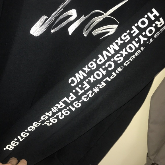 Air Jordan Crewneck - Picture 3 of 4